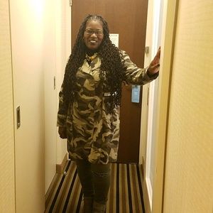 Meet your Posher, Arlene